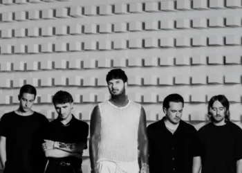 Chiodos Launch Their First New Song In Over A Decade "TAPDAT"