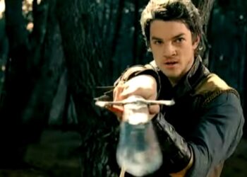 Craig Horner as Richard Cypher