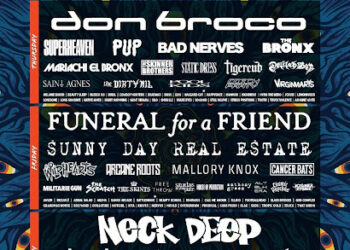 2000 Trees line-up