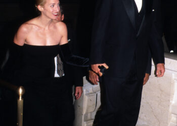 Carolyn Bessette and John F. Kennedy Jr. in 1998.