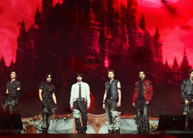 ENHYPEN concert brings dazzling K-pop boy band to Tacoma Dome | Entertainment
