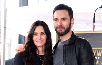 GettyImages-1470050424courtneycoxsplit.jpg