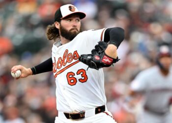 Friday night Orioles game thread: vs Royals, 7:05