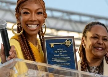 "I Think I Wanna Do a New Album": Brandy Teases New Music After Being Honored with Key to Mississippi Hometown