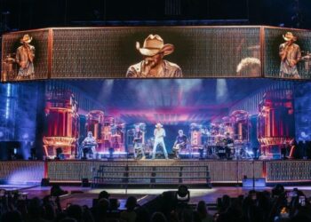 Jason Aldean kicks off new ‘Songs About Us’ tour with sold-out shows and also reveals vinyl reissues