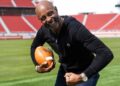 Jerry Rice charges into gallery after heckler at celebrity golf event, video shows