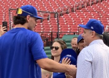 Kansas City Royals outfielder Jac Caglianone greets his father, Jeff, ahead of making his major-league debut on June 3, 2025, at Busch Stadium in St. Louis.