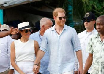 Kate Middleton won't let Prince William be sucked into Meghan Markle and Prince Harry's drama.MEGA
