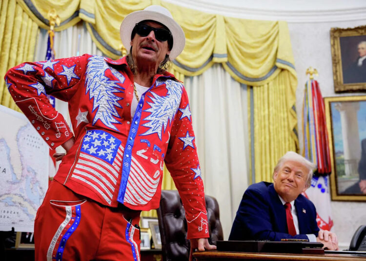 Kid Rock reveals he drunk-calls Trump: ‘He always picks up'