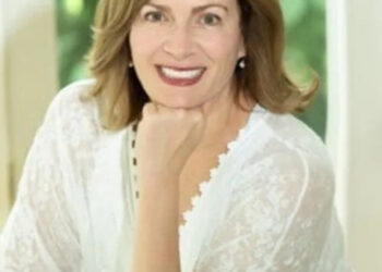 Lois Cahall