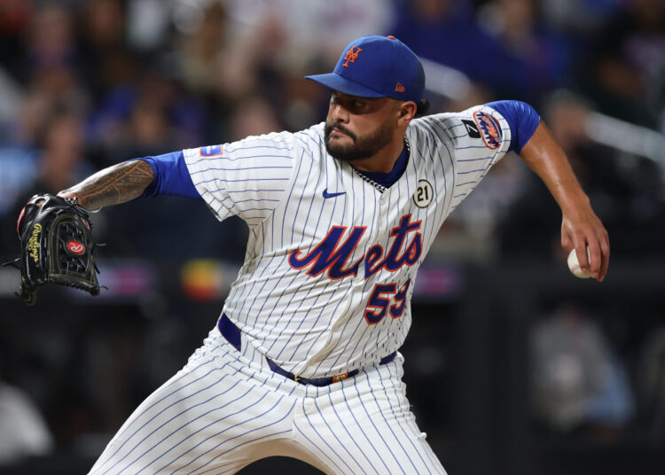 Manaea, Offense Lead Mets Past Royals in 7-3 Win