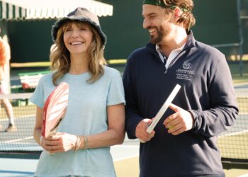 Mary Steenburgen on The Dink and Falling in Love With Pickleball
