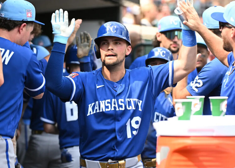 Michael Massey's 2-run, 2-out homer in 8th helps Royals beat Tigers 5-4 for 2nd straight win