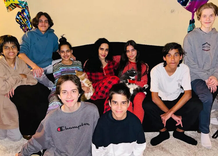 Natalie Suleman with her eight childrenCredit: Natalie Suleman/Instagram