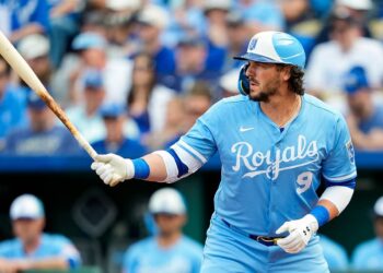 One overlooked detail makes Vinnie Pasquantino untouchable for the Royals