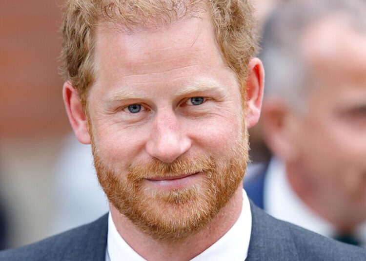 One surprising royal 'very willing' to meet Harry during UK return | Royal | News
