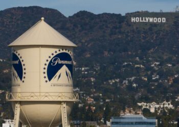 Paramount delays closing Warner buyout while judge considers states' challenge | Celebrity News