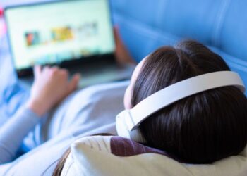 Peacock joins YouTube Premium in a new NBCUniversal streaming deal