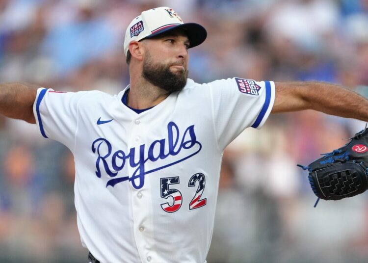 Phillies bring all the fireworks to Royals’ fourth straight loss
