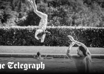 Prince Harry flings Lilibet in pool in Meghan’s new family photos