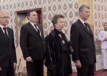 Princess Anne pays respects at royal remains of the late princess in Thailand