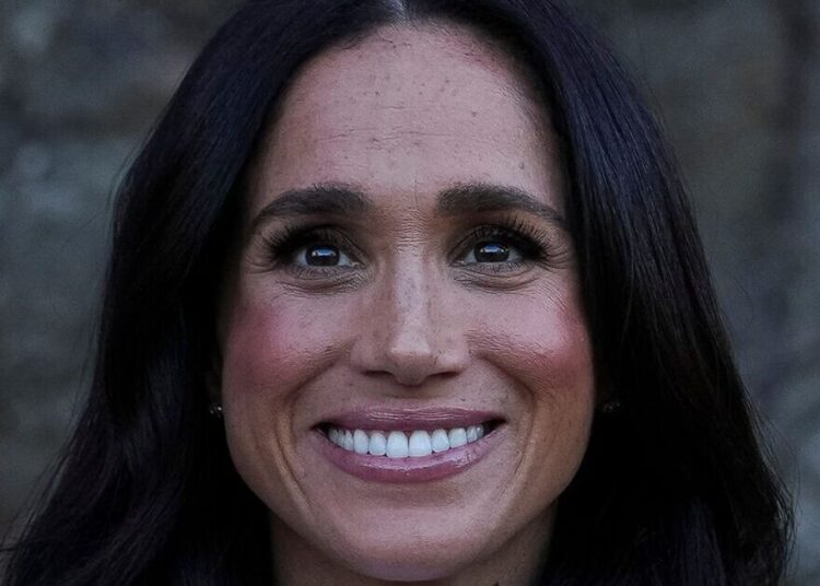 Real reason Meghan Markle is 'grovelling' for Royal Family's forgiveness | Royal | News