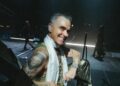 Robbie Williams Explains What Fell Onto His Microphone During Live TV Broadcast [Video] - 2oceansvibe News