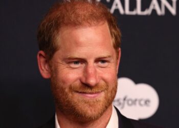 Royal Family LIVE: Harry breaks silence after 'disaster' UK trip with 2-word comment | Royal | News
