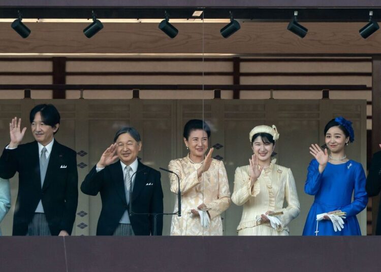 Royal Family makes huge change to succession laws - but there's a catch | Royal | News