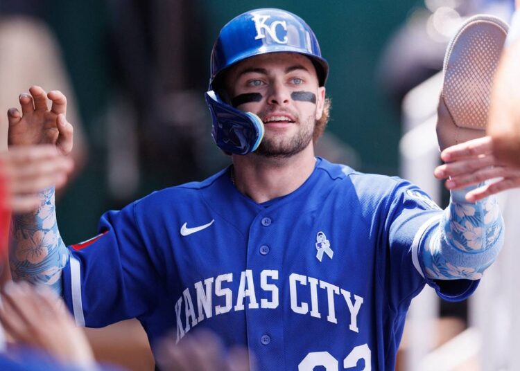 Royals Continue to Struggle During Disappointing Season