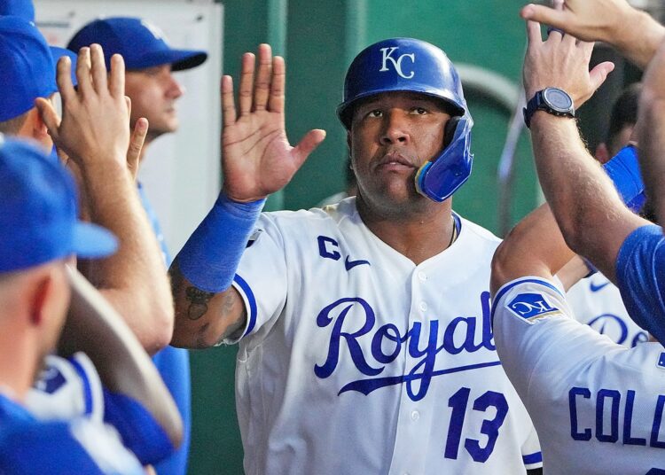Royals’ Perez hits 317th homer, ties George Brett’s club mark