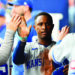 Royals total season-high 22 hits, pound Phillies