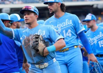 Salvador Perez and Lane Thomas hit 2-run HRs, Royals beat Padres 6-1 | Sports