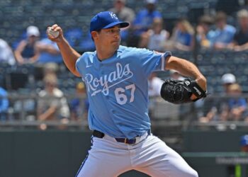 Salvador Perez ties Royals all-time HR mark in sweep of Giants - Field Level Media - Professional sports content solutions