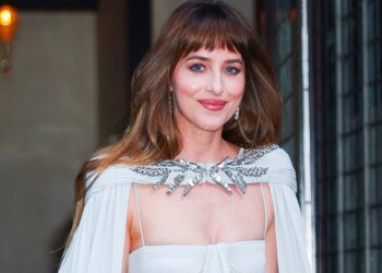 See Dakota Johnson Become Marilyn Monroe in the First Photos of Maggie Gyllenhaal's 'Flesh Impact'
