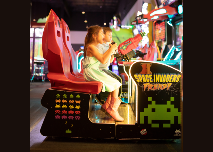 children playing in a pflugerville arcade