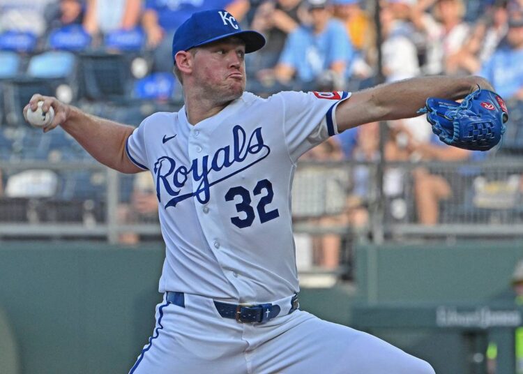 Stephen Kolek Placed on 15-Day Injured List as Royals' Injury Woes Continue