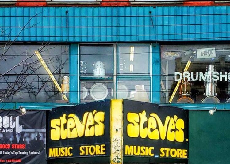 Steve’s Music Store Closes Its Last Physical Location in Montreal