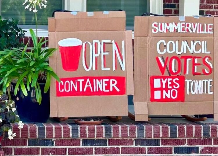 Summerville Town Council delays open container zone again