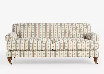 Willoughby Tess Two-Cushion Sofa