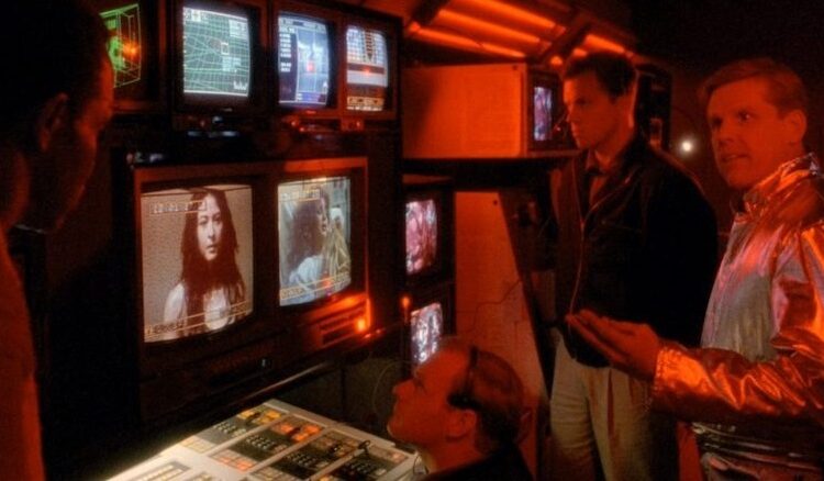 Anna Gonsalves in Predator 2