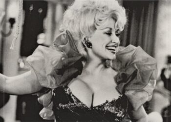Dolly Parton - Singer - Actress - The Best Little Whorehouse in Texas - 1982