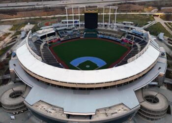 The public should get a say in the new Royals stadium