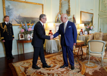 The secret ceremony inside Buckingham Palace that creates a Prime Minister