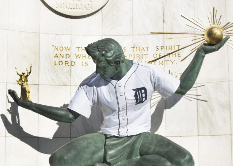 Tigers Topped By Royals | WGHN
