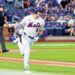 Tolbert ties mark for consecutive hits as Royals overtake Mets