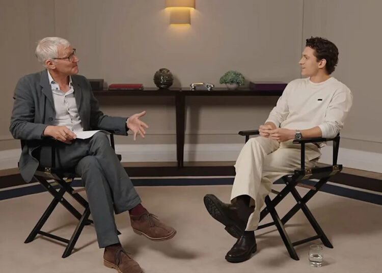 Tom Holland, left, apologizes to historian Tom Holland, rightCredit: The Rest Is History/Youtube