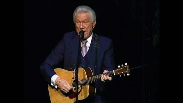 Tommy Hunter, 'Canada's Country Gentleman,' dead at 89