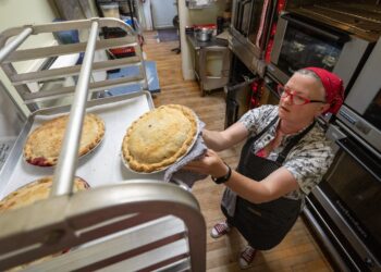 Tourism, entertainment give towns along Mississippi River a reboot