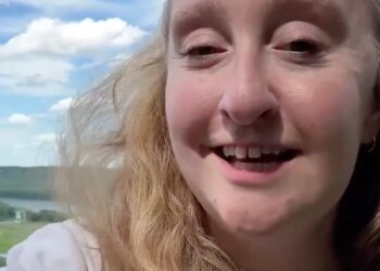 Towns along Mississippi now mix tourism, entertainment with tradition